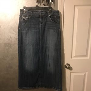 Maurice’s denim skirt